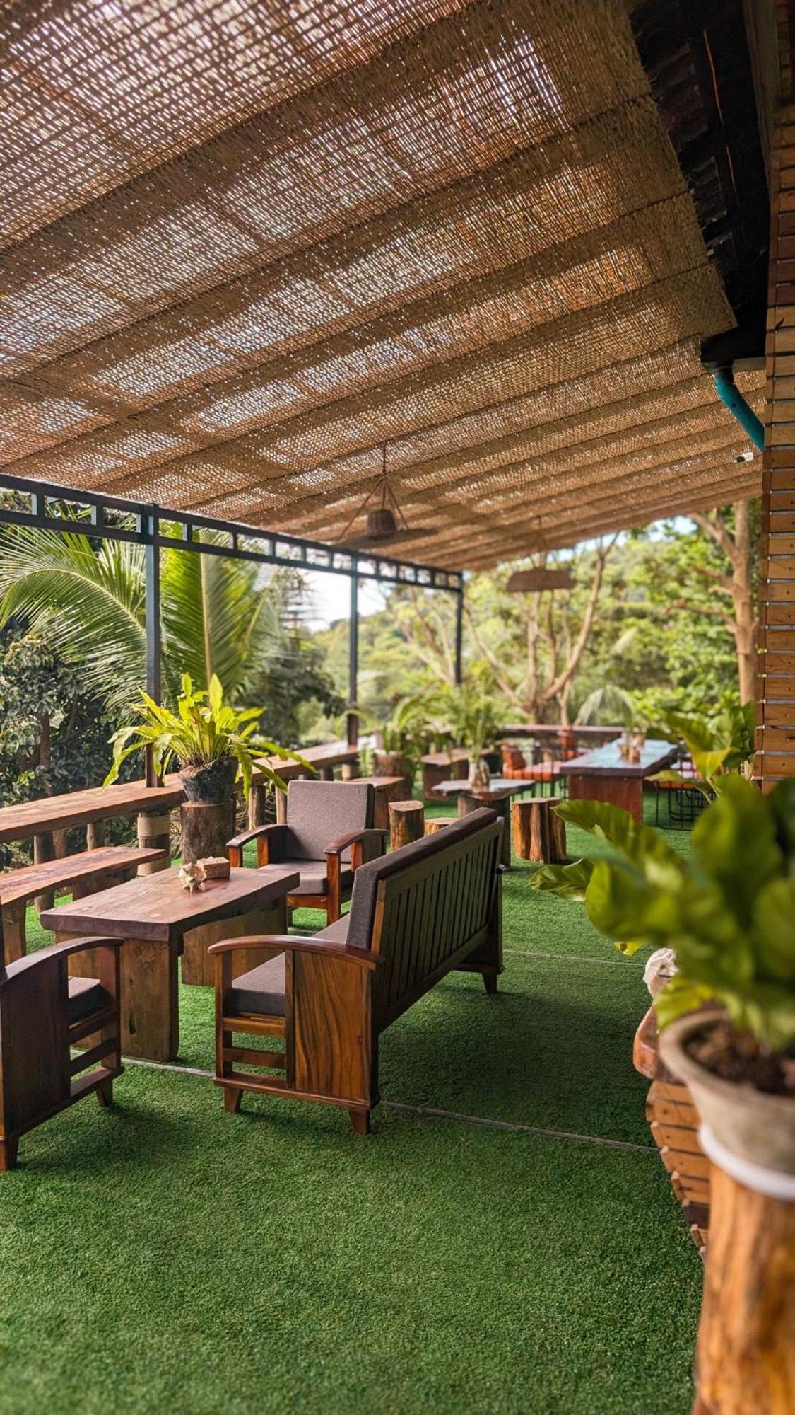 Hotel Skybar Koh Rong à Kaoh Touch Extérieur photo